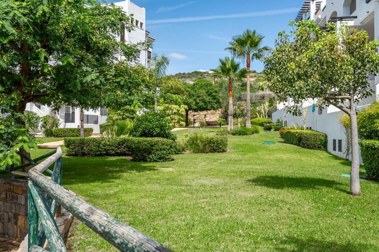 11 Modern Apt With Sea Views, Two Poolareas, Close To Parks & Beaches Manilva Διαμέρισμα Εξωτερικό φωτογραφία